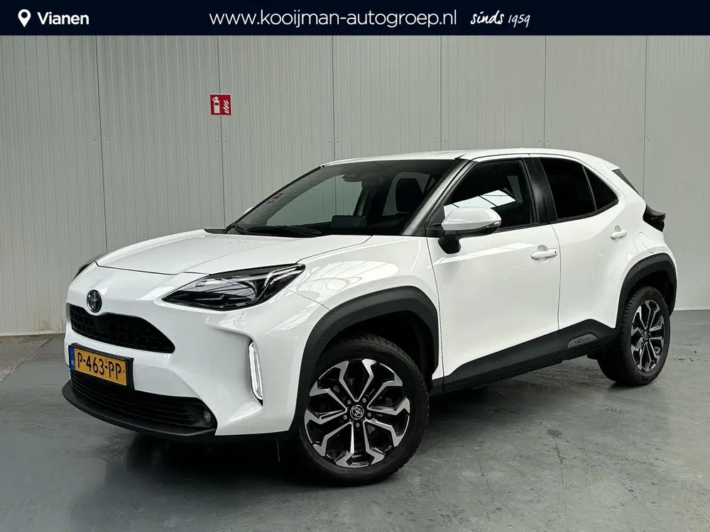 Toyota Yaris Cross 1.5 Hybrid Business Plus met trekhaak uit 2022
