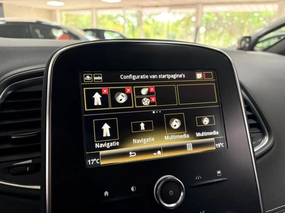 Renault Scenic 1.3 TCE Intens Leder LM20 Parkeer PDC Cam uit 2020, foto 16