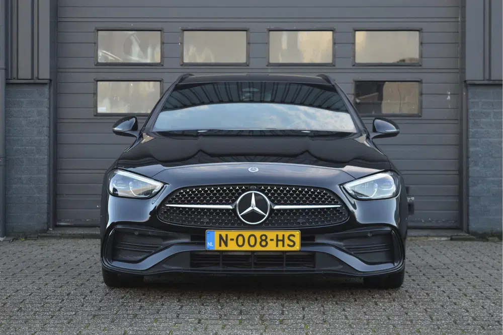 Mercedes-Benz C-Klasse 200 Launch Edition AMG Line uit 2021, foto 5