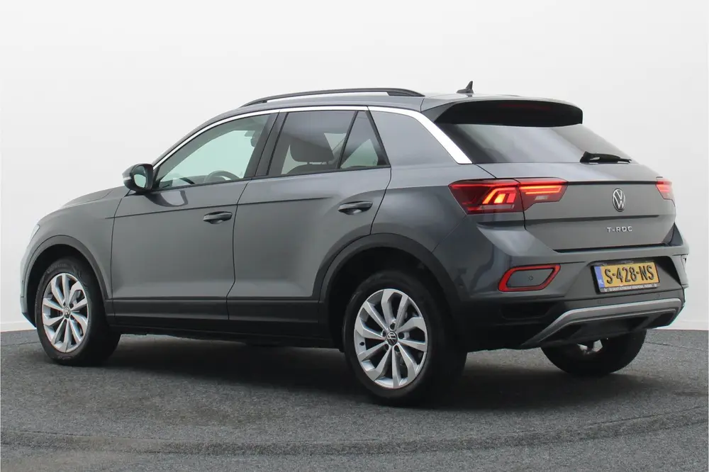 Volkswagen T-Roc 1.5 TSI DSG Life Business Virtual Cockpit uit 2022, foto 3