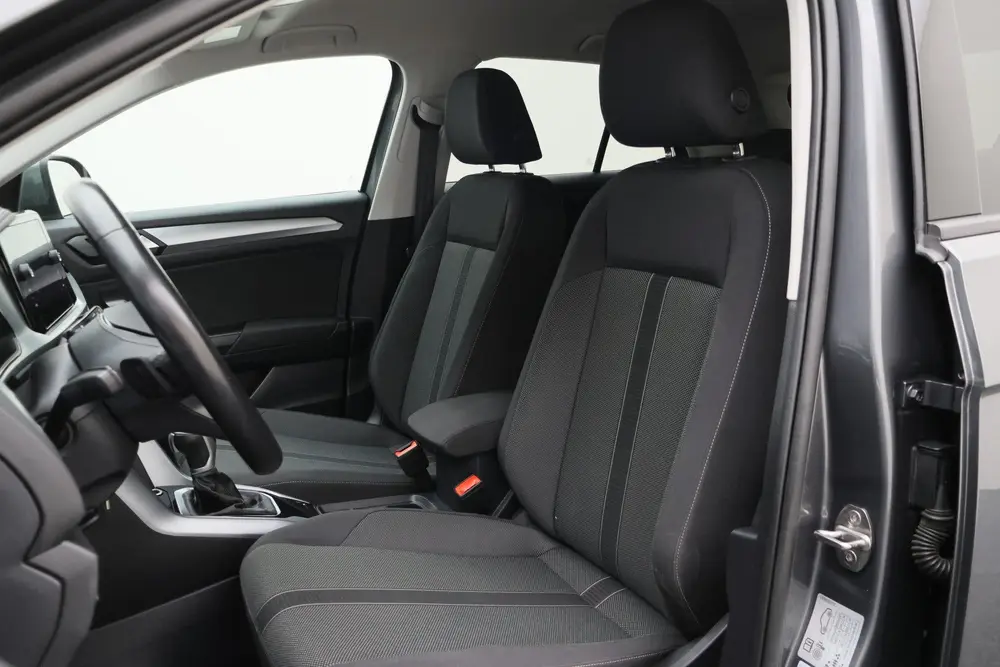Volkswagen T-Roc 1.5 TSI DSG Life Business Virtual Cockpit uit 2022, foto 9
