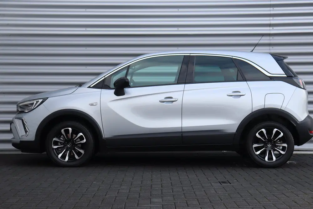 Opel Crossland 1.2 TURBO 110PK ELEGANCE LEVEL 4 uit 2024, foto 2
