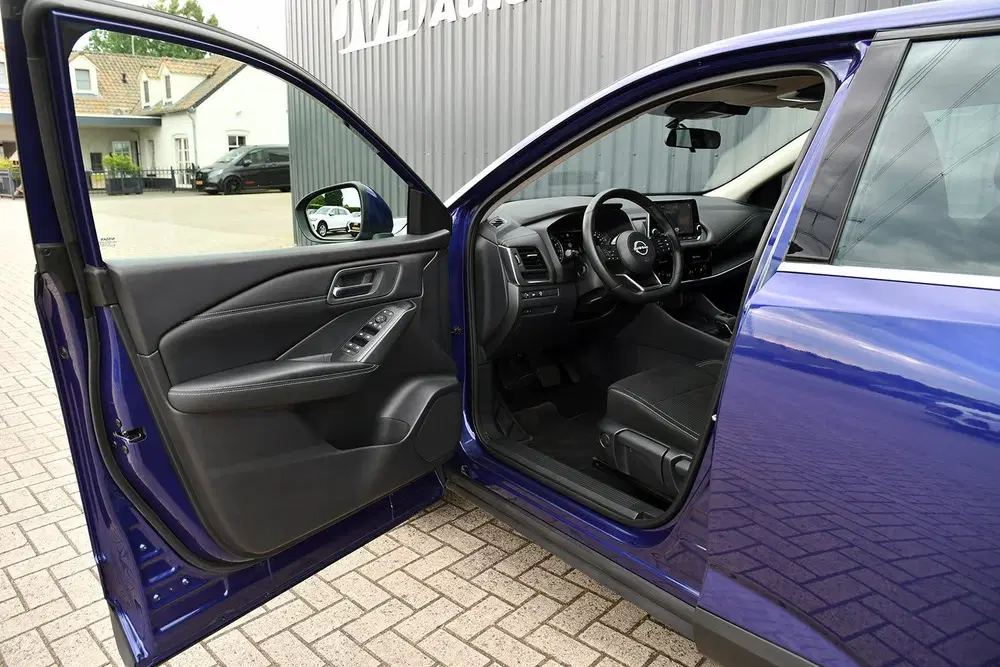 Nissan Qashqai 1.3 MHEV Acenta 08-2023 uit 2023, foto 9