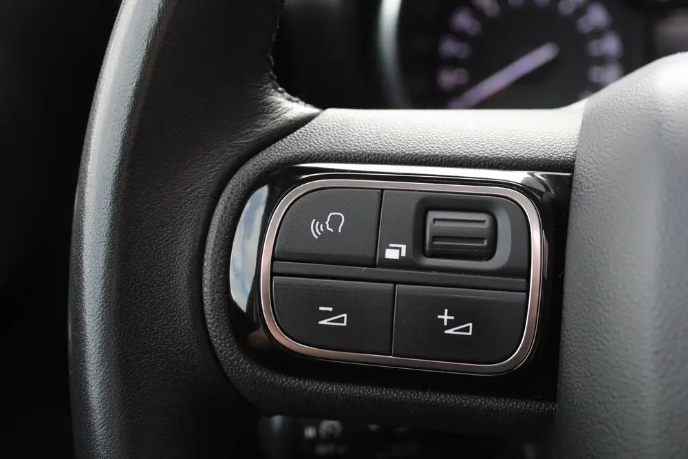 Citroën C3 Aircross 1.2 PureTech S&S Shine / Carplay / Pano uit 2019, foto 18