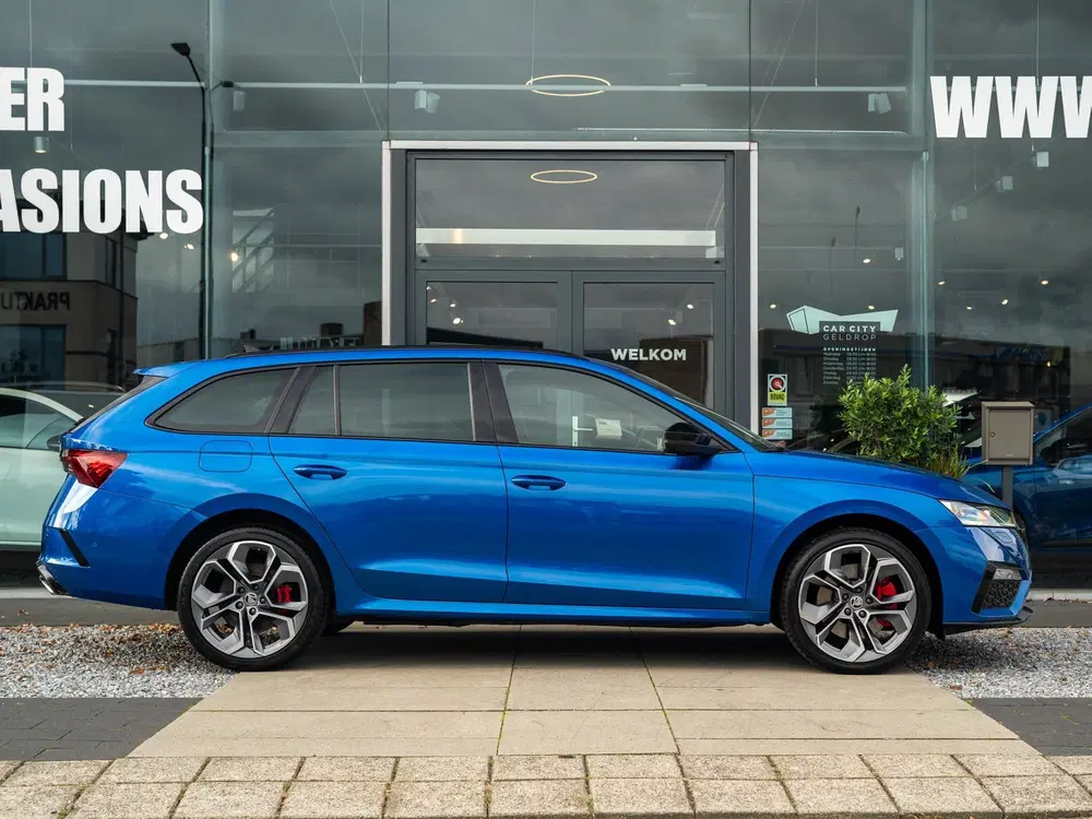 Skoda Octavia 1.4 TSI RS iV 245pk PHEV uit 2022, foto 2