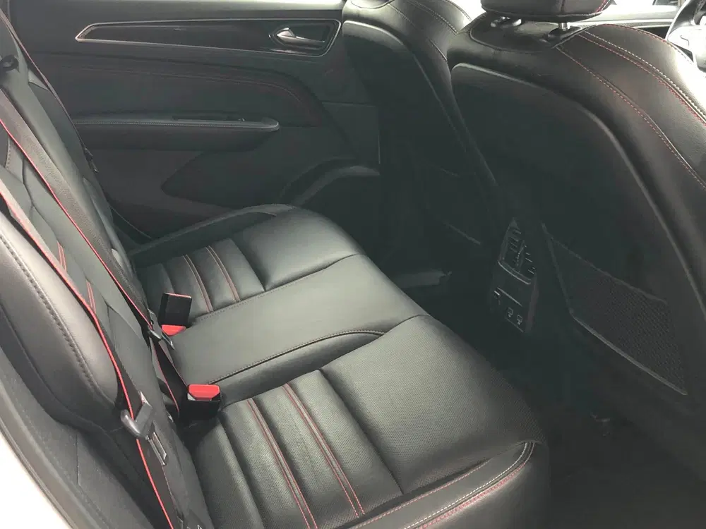 Renault Arkana 1.6 E-Tech hybrid 145 E-Tech uit 2022, foto 15