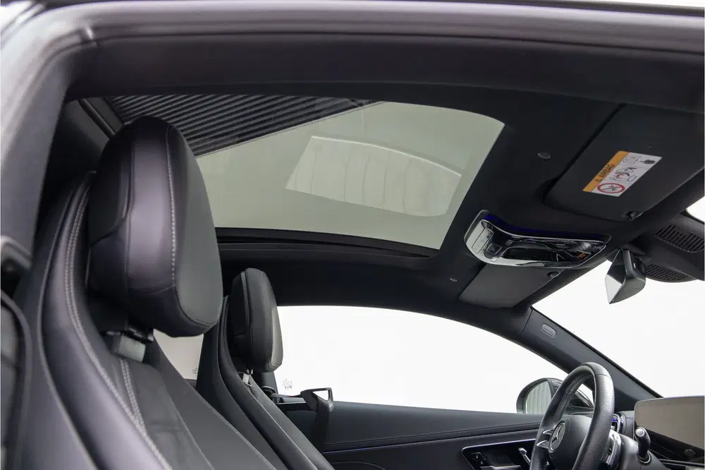 Mercedes-Benz CLE CLE Coupé 300 e AMG Premium Plus uit 2024, foto 12