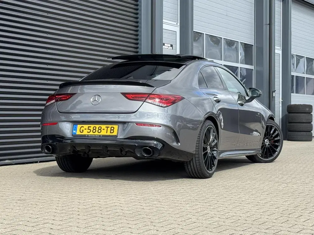 Mercedes-Benz CLA 180 AMG uit 2019, foto 12
