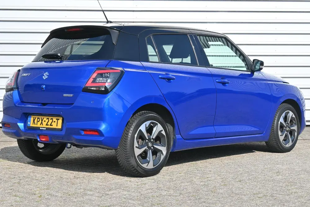 Suzuki Swift 1.2 Style Smart Hybrid Climatecontrol uit 2024, foto 2
