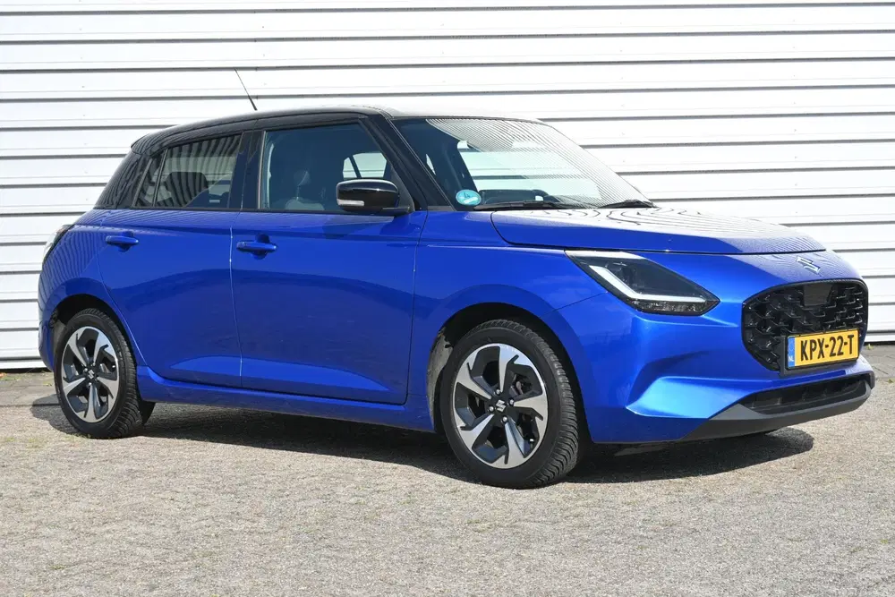 Suzuki Swift 1.2 Style Smart Hybrid Climatecontrol uit 2024, foto 3