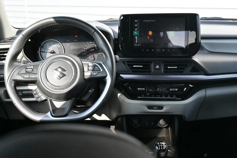 Suzuki Swift 1.2 Style Smart Hybrid Climatecontrol uit 2024, foto 7