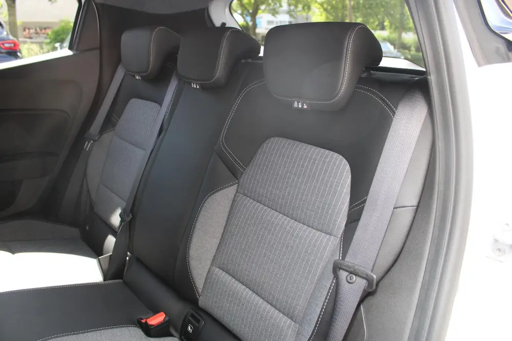 Renault Clio 1.6 E-Tech Full Hybrid 145 Techno uit 2025, foto 9