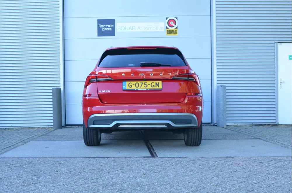 Skoda Kamiq 1.0 TSI Business Edition Pano uit 2019, foto 10