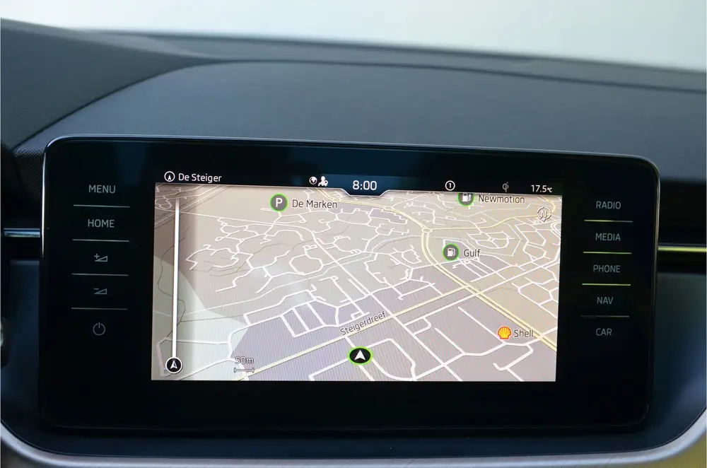 Skoda Kamiq 1.0 TSI Business Edition Pano uit 2019, foto 19