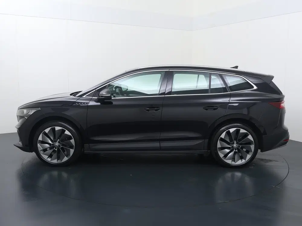 Skoda Enyaq 80 uit 2023, foto 2