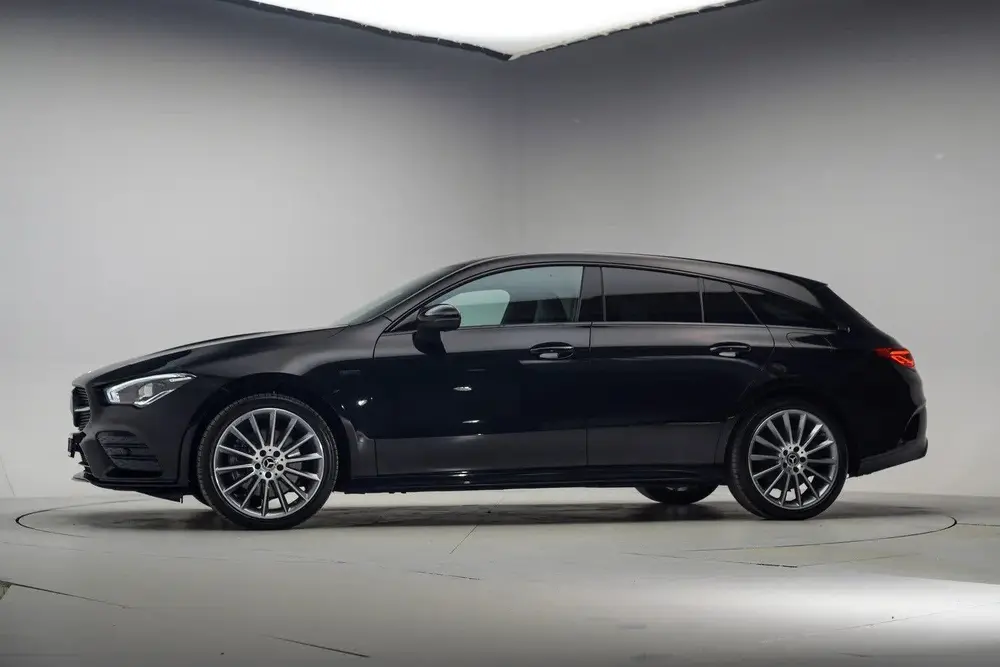 Mercedes-Benz CLA 250 e Premium Plus AMG [ Nightpakke uit 2021, foto 2