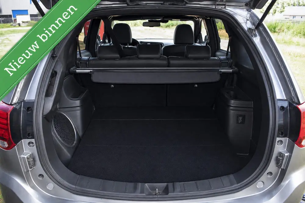Mitsubishi Outlander 2.4 PHEV Diamand Edition LEDER VOL! 360 uit 2019, foto 19