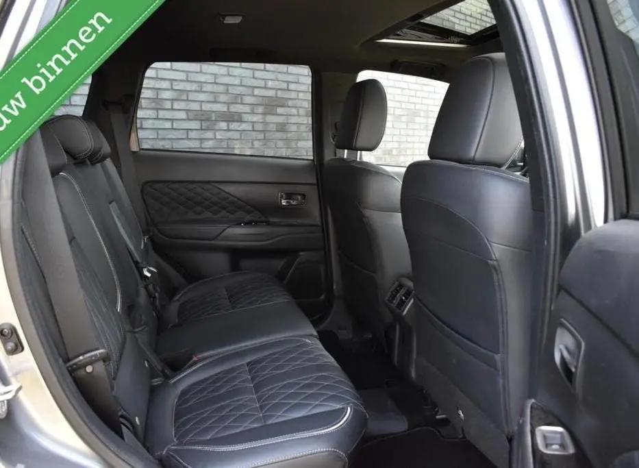 Mitsubishi Outlander 2.4 PHEV Diamand Edition LEDER VOL! 360 uit 2019, foto 20