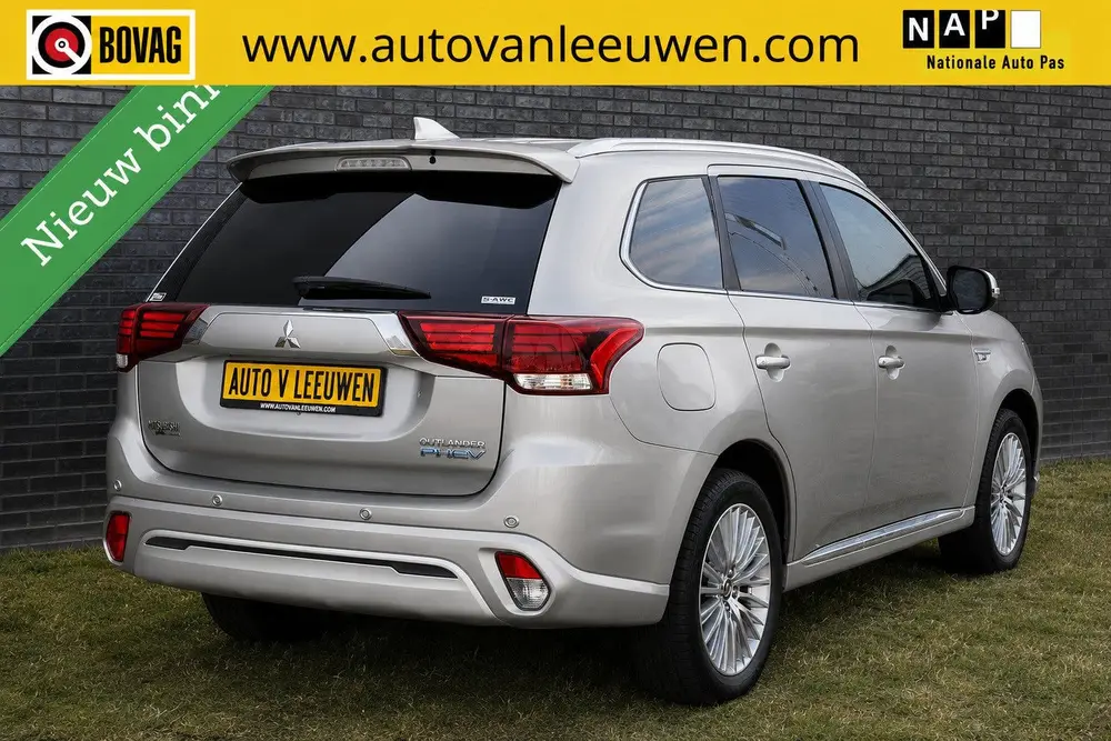 Mitsubishi Outlander 2.4 PHEV Diamand Edition LEDER VOL! 360 uit 2019, foto 4