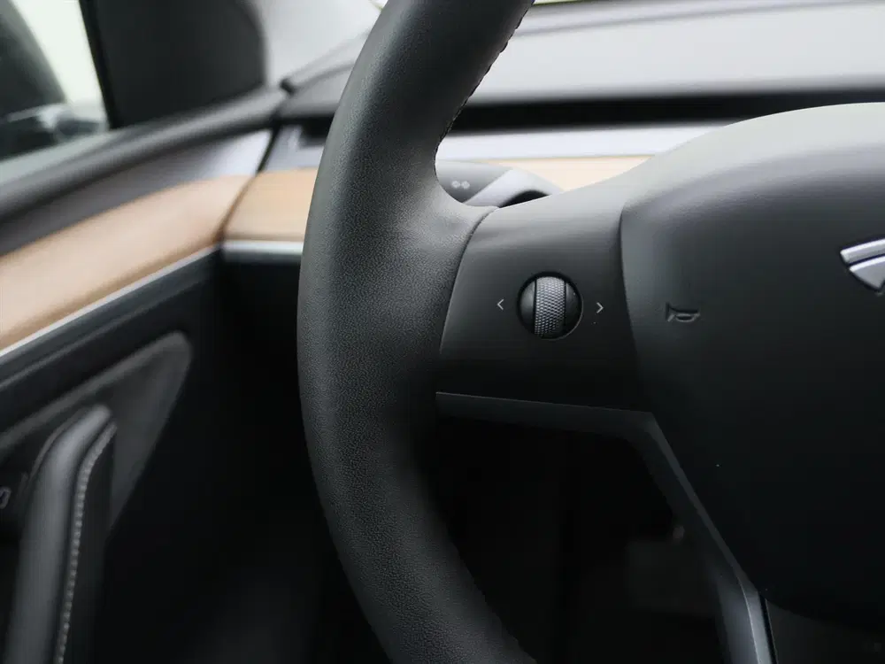 Tesla Model Y Long Range AWD 75kWh 351pk [ AMD RYZEN+AUT uit 2022, foto 20
