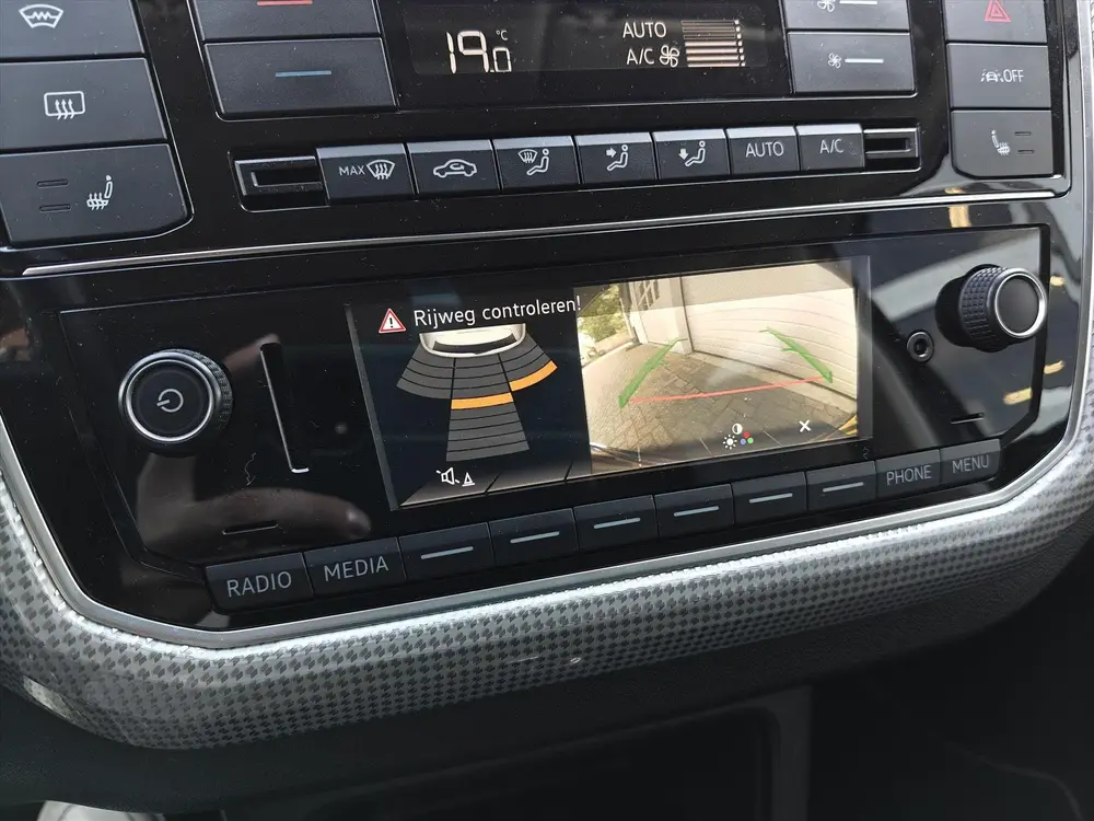 Volkswagen E-Up! Elektromotor 82pk 5D uit 2022, foto 15