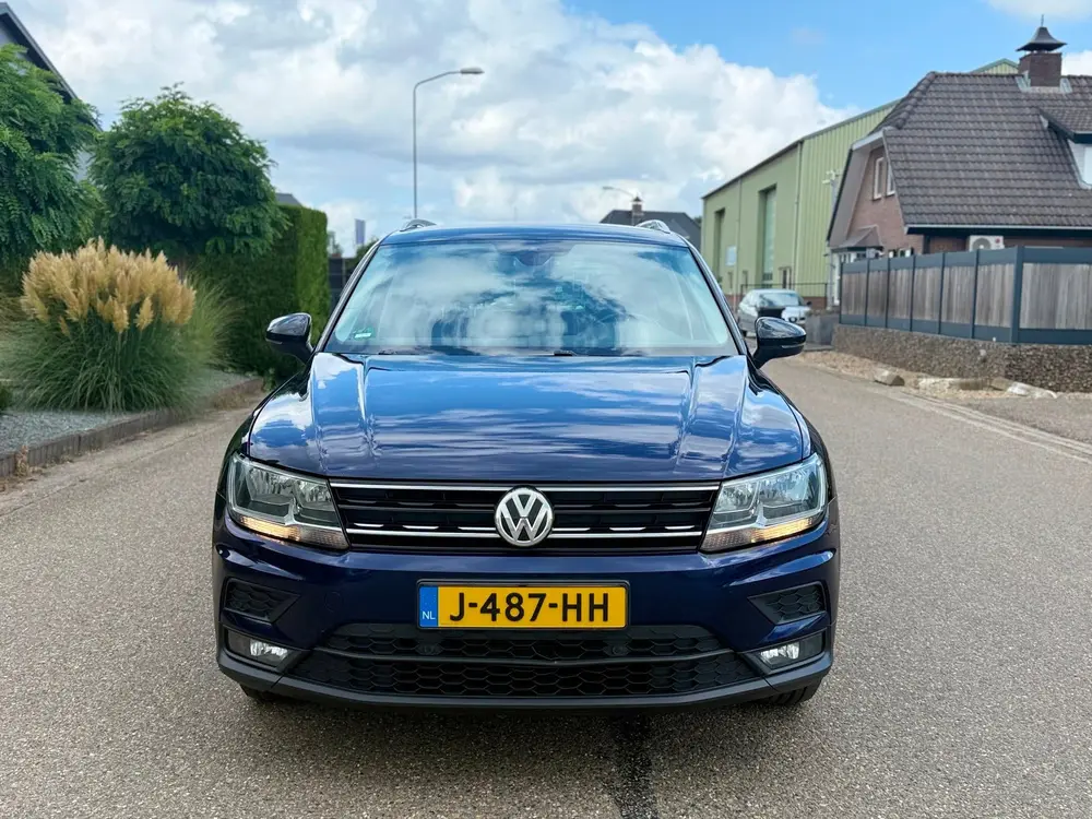 Volkswagen Tiguan 2.0 TDI Comfortline / DSG / Lmv uit 2019, foto 2