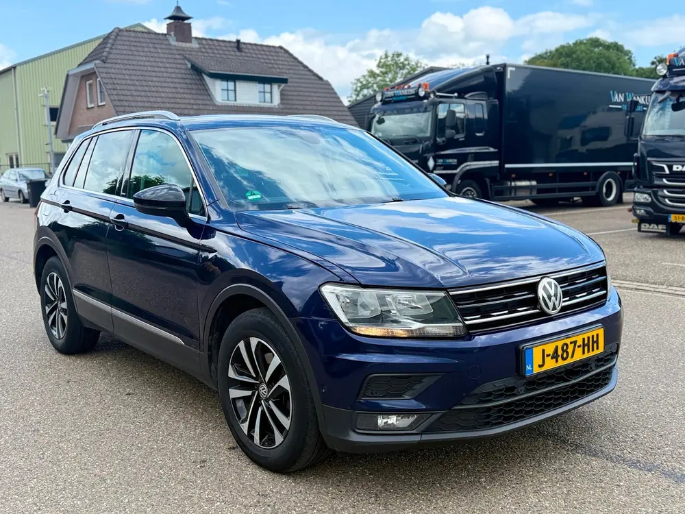 Volkswagen Tiguan 2.0 TDI Comfortline / DSG / Lmv uit 2019, foto 3