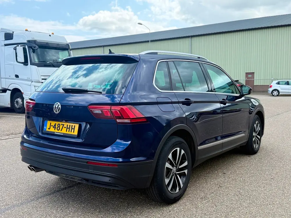 Volkswagen Tiguan 2.0 TDI Comfortline / DSG / Lmv uit 2019, foto 4