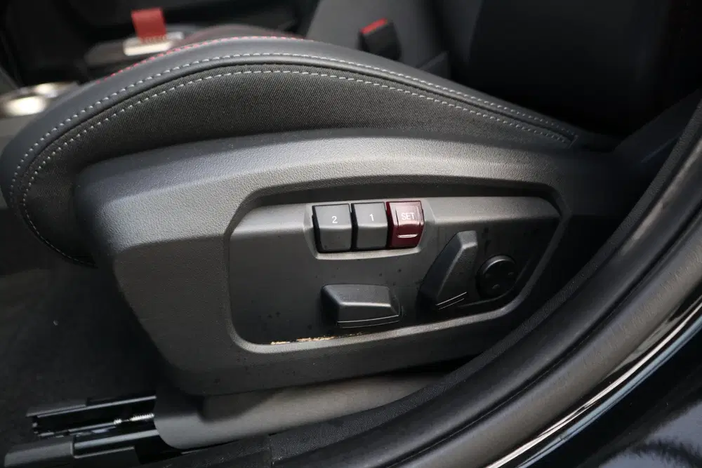 Mini John Cooper Works Cooper C uit 2025, foto 15