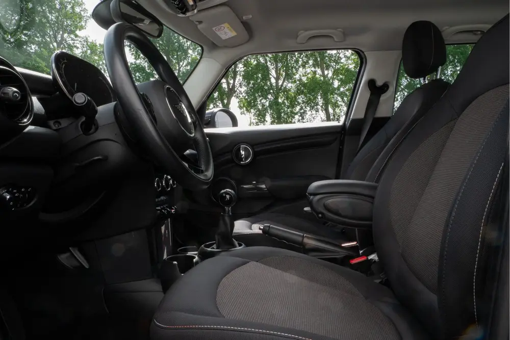 Mini Overig 1.5 Business Edition Navigatie uit 2021, foto 12