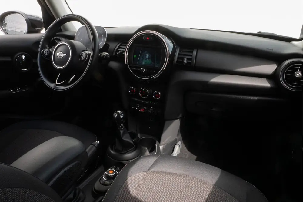 Mini Overig 1.5 Business Edition Navigatie uit 2021, foto 3