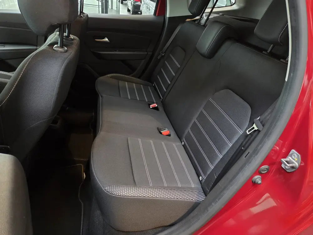 Dacia Duster 1.0 TCe Prestige Trekhaak, Cruise, Navi, Etc uit 2021, foto 14