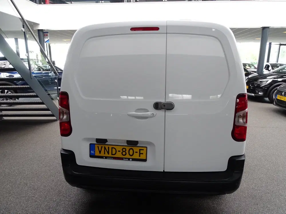 Opel Combo 1.5D L2H1 Edition Automaat uit 2022, foto 4