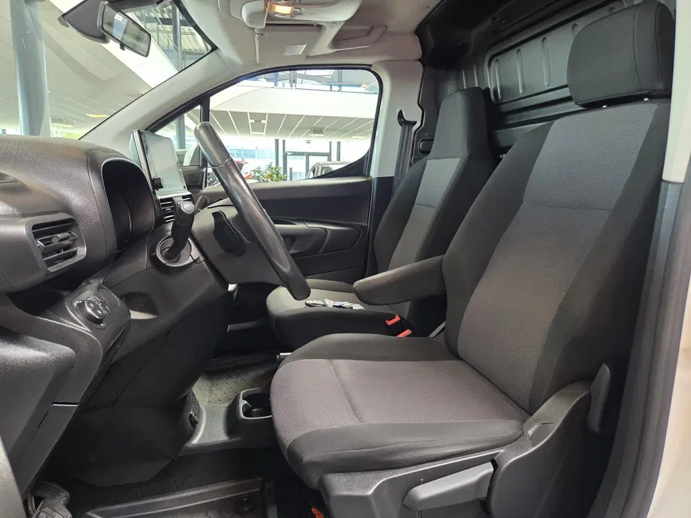 Opel Combo 1.5D L2H1 Edition uit 2022, foto 13