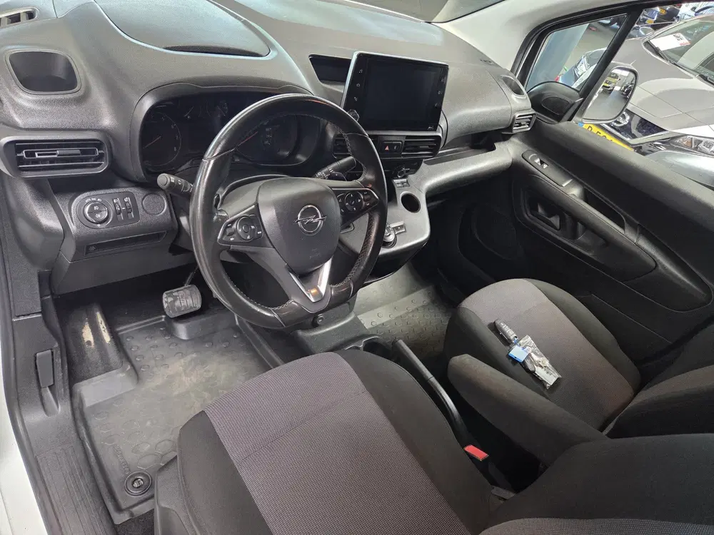 Opel Combo 1.5D L2H1 Edition uit 2022, foto 14