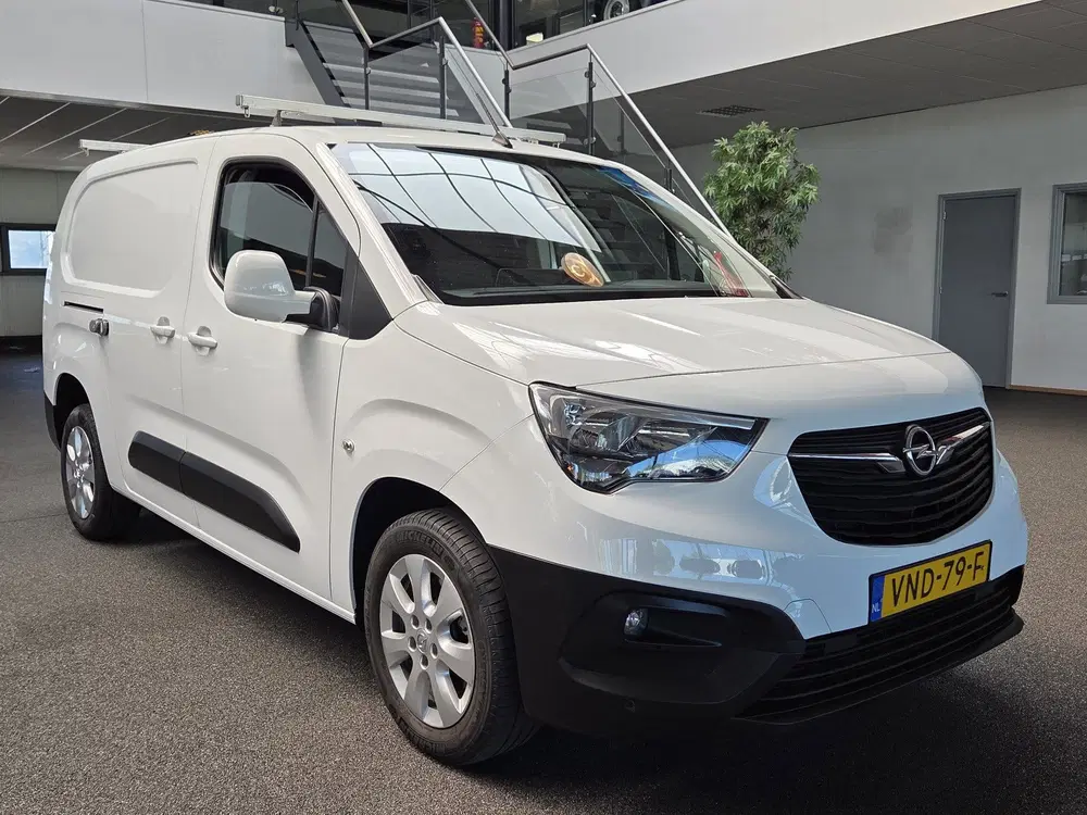 Opel Combo 1.5D L2H1 Edition uit 2022, foto 7
