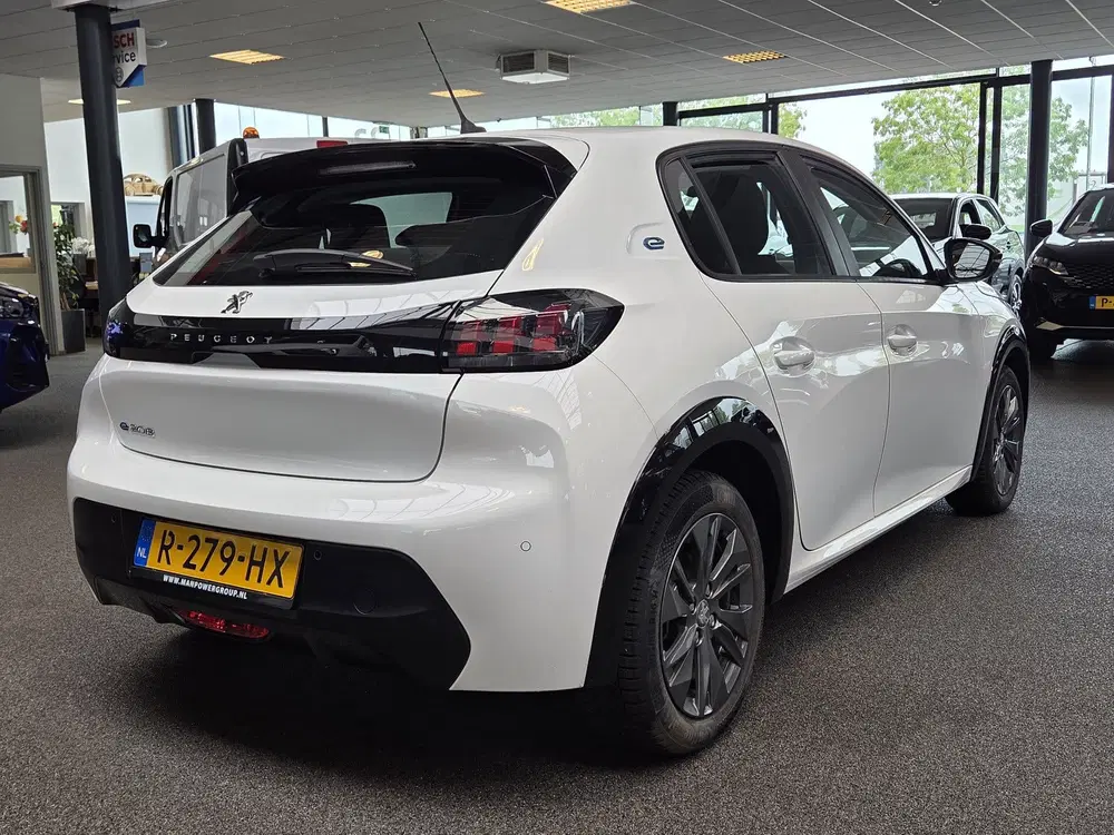 Peugeot 208 EV Active Pack 50 kWh uit 2022, foto 5