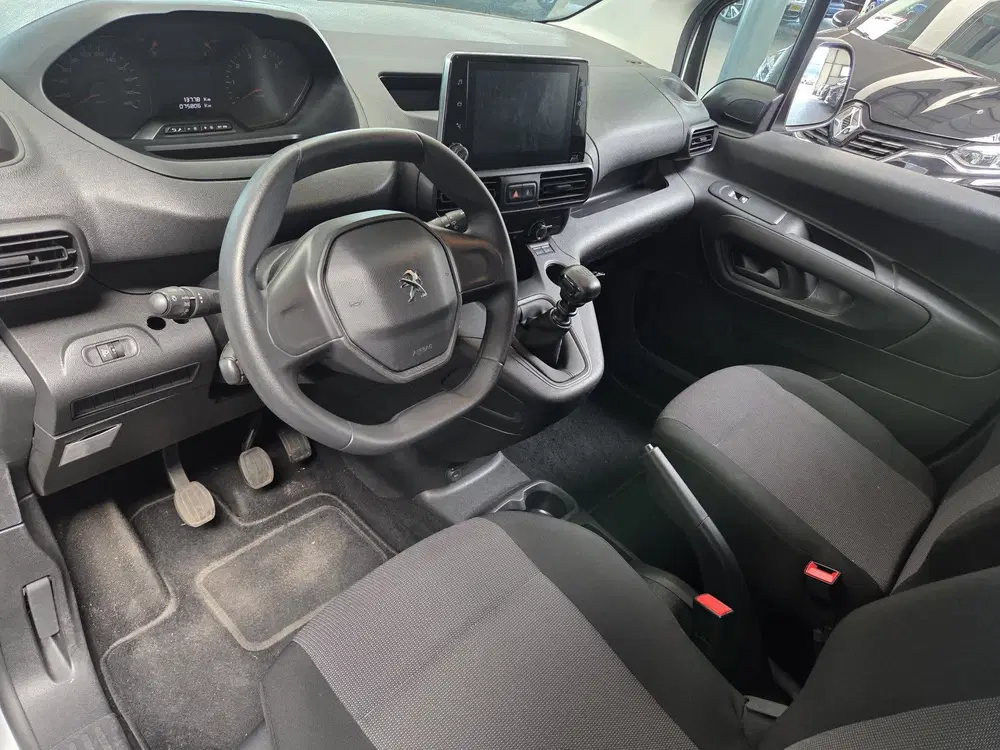 Peugeot Partner 1.5 BlueHDi 100 S&S L1 (bj 2023) uit 2023, foto 13