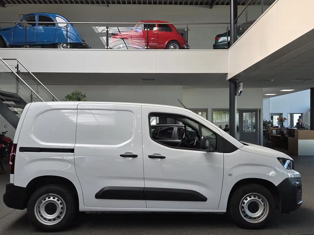 Peugeot Partner 1.5 BlueHDi 100 S&S L1 (bj 2023) uit 2023, foto 6