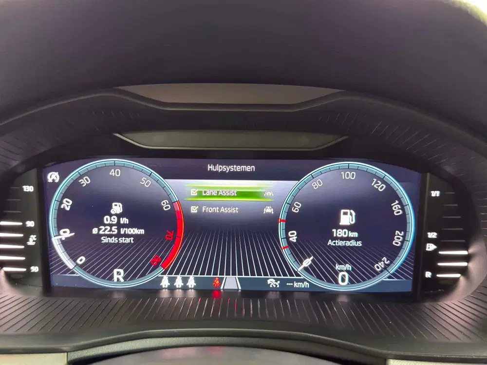 Skoda Kamiq 1.0 TSI Sport Business automaat uit 2024, foto 19