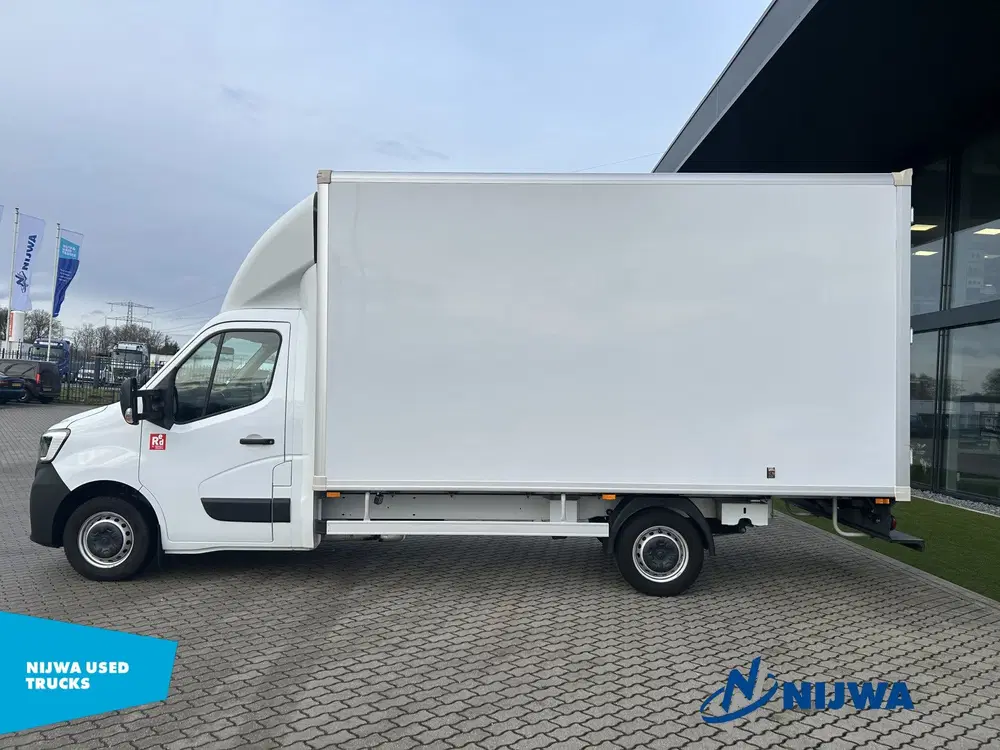 Renault Master uit 2024, foto 5