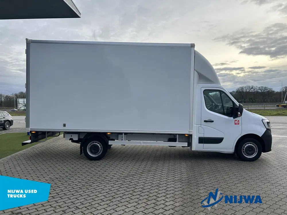 Renault Master uit 2024, foto 7