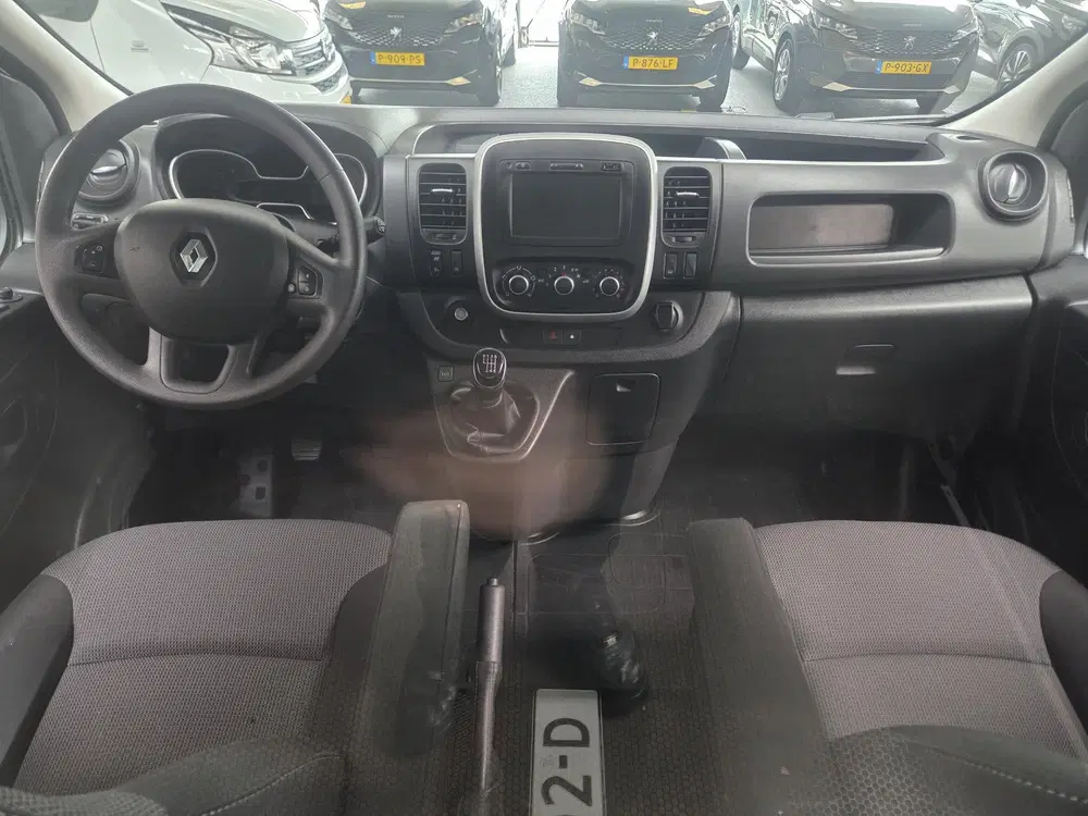 Renault Trafic 2.0 dCi 120 T29 L1H1 Comfort uit 2021, foto 13