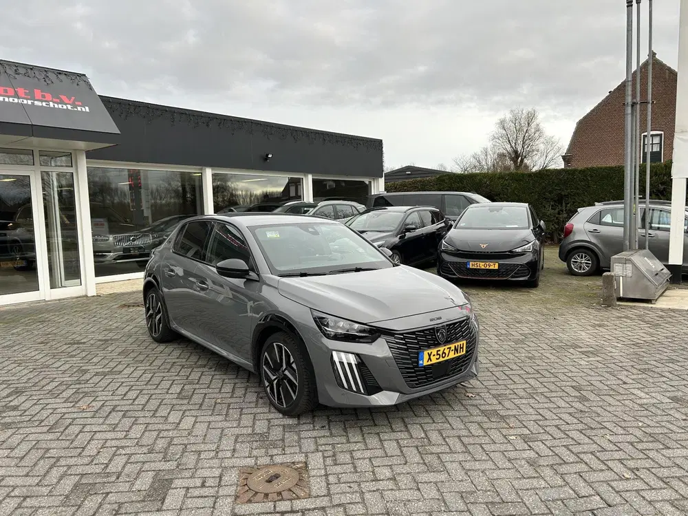 Peugeot 208 1.2 PureTech 100 GT uit 2024, foto 2