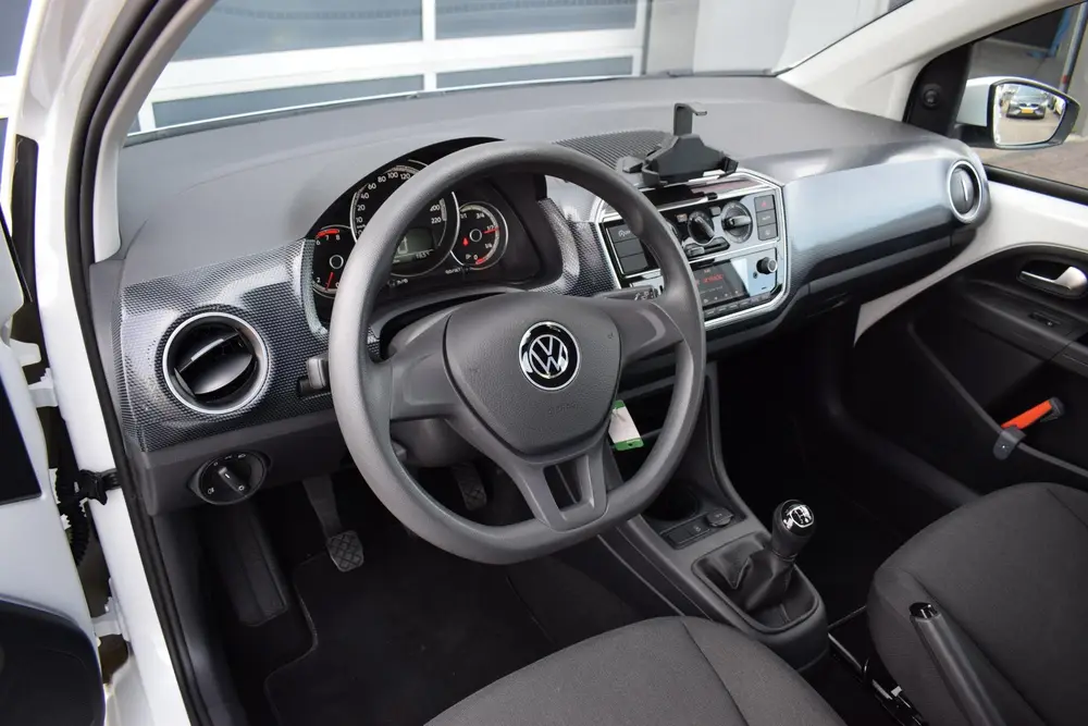 Volkswagen Up! 1.0 | Cruise | Airco | Bluetooth | NAP uit 2022, foto 4