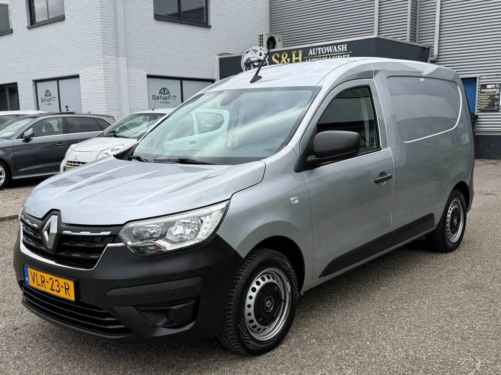 Renault Express 1.5 Blue dCi 75pk 2021 Grijs uit 2021