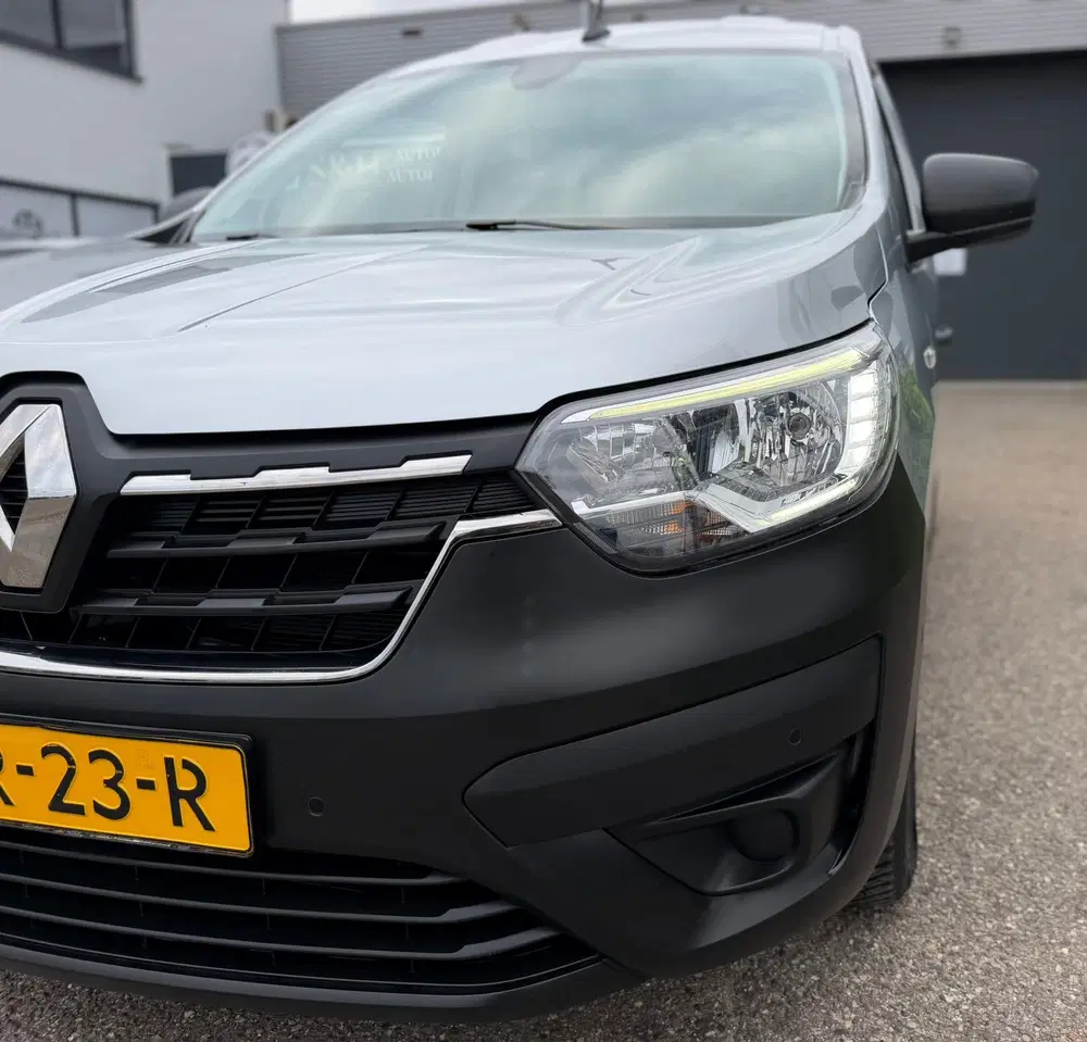 Renault Express 1.5 Blue dCi 75pk 2021 Grijs uit 2021, foto 15