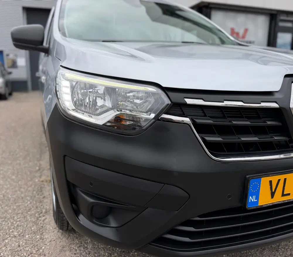Renault Express 1.5 Blue dCi 75pk 2021 Grijs uit 2021, foto 16