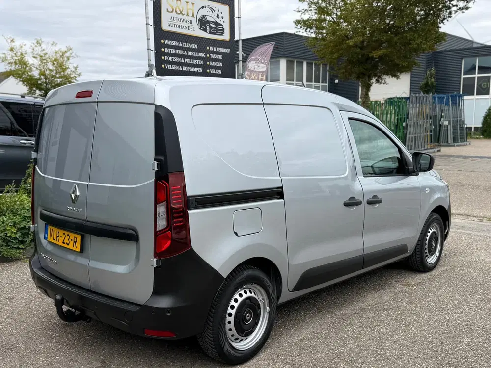 Renault Express 1.5 Blue dCi 75pk 2021 Grijs uit 2021, foto 5