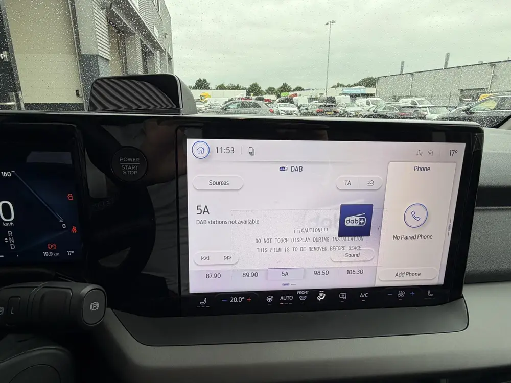 Ford Transit Courier Limited 46 kWh uit 2026, foto 11